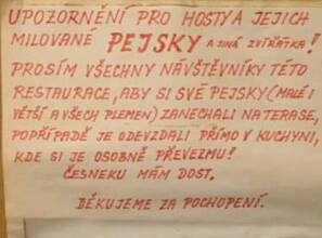 pejsky-nechavejte-na-terase-nebo-odevzdavejte-v-kuchyni.jpg